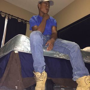 Meet your Posher, Alex